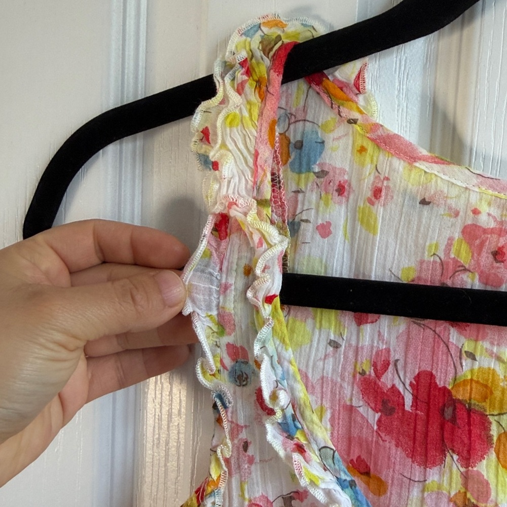 Old Navy Women's XS Multicolor Floral Tank Top Ruffle Neckline - Picture 4 of 7